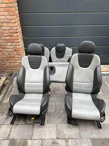 Recaro interieur beschikbaar voor biedingen