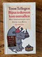 Boek Bijna iedereen kon omvallen -  Toon Tellegen, Ophalen of Verzenden, Gelezen, Fictie
