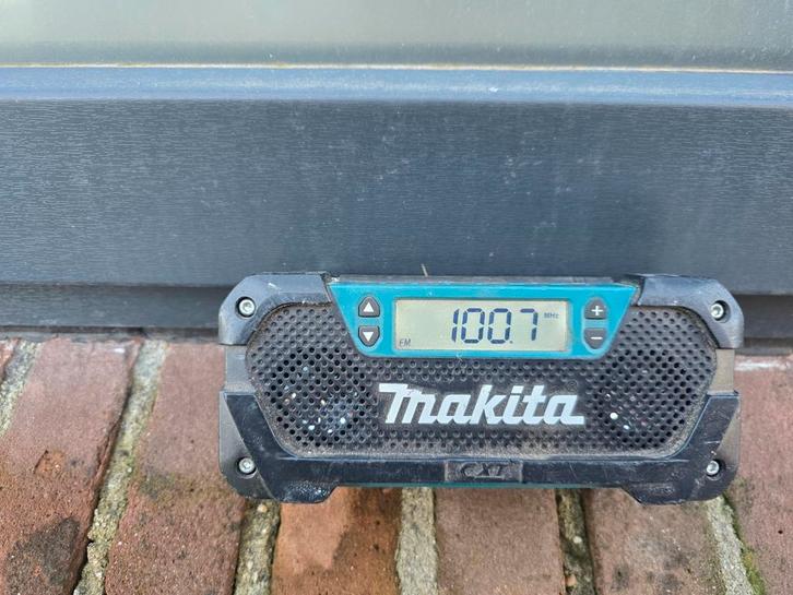 Makita Bouwradio - Robuust en Betrouwbaar, Audio, Tv en Foto, Radio's, Gebruikt, Bouwradio, Ophalen of Verzenden