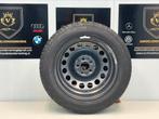 Mercedes Benz Vito Viano W447 1 band met velg 225/55R17C, Bestelwagen, 15 inch, Velg(en), Ophalen of Verzenden