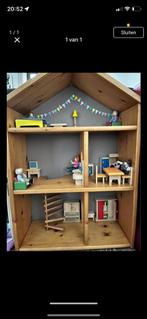 Houten poppen huis., Verzamelen, Poppenhuizen en Toebehoren, Ophalen, Zo goed als nieuw, Poppenhuis