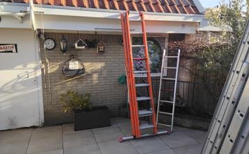 Te koop diversen ladders, nieuwe Stabiliteitsbalken Altrex. beschikbaar voor biedingen