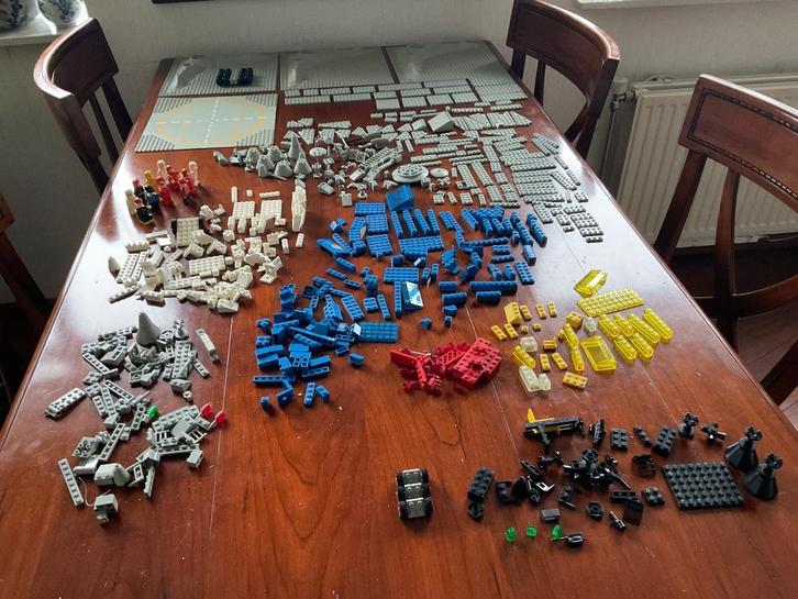 Lego keldervondst, wie weet waar dit van is? waarde?+update, Kinderen en Baby's, Speelgoed | Duplo en Lego, Gebruikt, Lego, Losse stenen