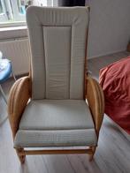 Rieten stoel, Huis en Inrichting, Fauteuils, Ophalen, Zo goed als nieuw, 50 tot 75 cm