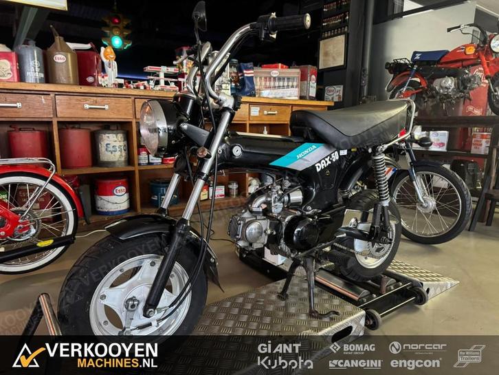 1991 Honda Dax 50 VT693, Fietsen en Brommers, Brommers | Oldtimers, Overige merken