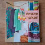 Saskia Laan - Vesten haken, Breien en Haken, Saskia Laan, Ophalen of Verzenden, Zo goed als nieuw