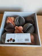 Papieren kerstballen set - bruin, grijs, beige, roze, Ophalen of Verzenden, Nieuw
