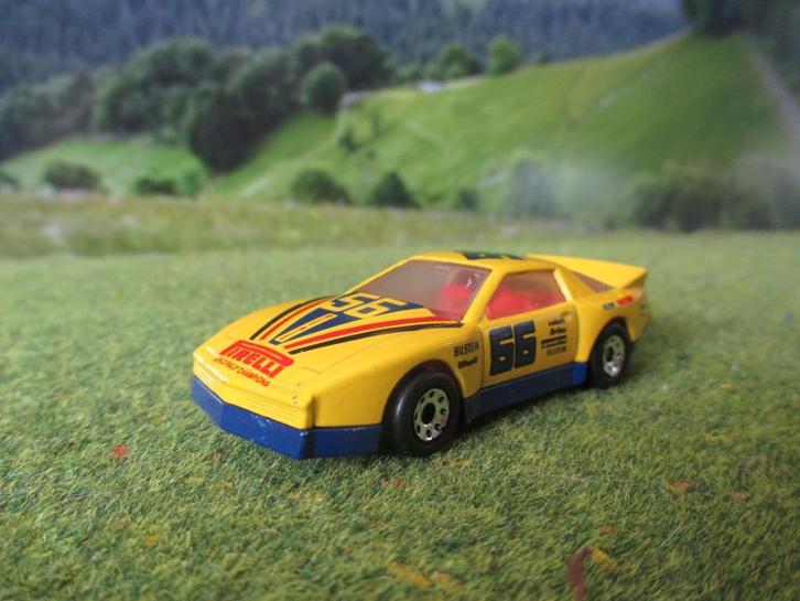 1:64 Pontiac Firebird Racer PIRELLI Matchbox 12 1985/1986, Hobby en Vrije tijd, Modelauto's | Overige schalen, Gebruikt, Ophalen of Verzenden