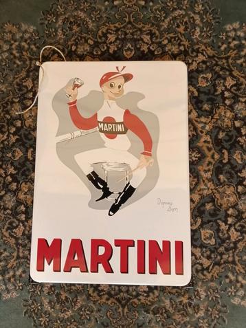 Vintage bord martini  beschikbaar voor biedingen