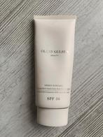 Olcay Gulsen Beauty Vegan Suncare spf 50, Ophalen of Verzenden, Zo goed als nieuw, Gehele gezicht
