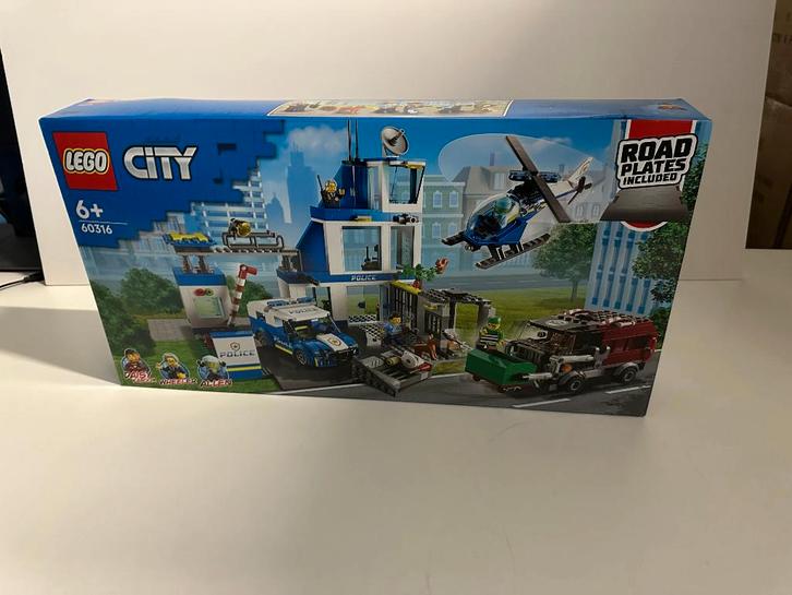 60316 LEGO City Politie bureau, Kinderen en Baby's, Speelgoed | Duplo en Lego, Nieuw, Lego, Complete set, Ophalen of Verzenden