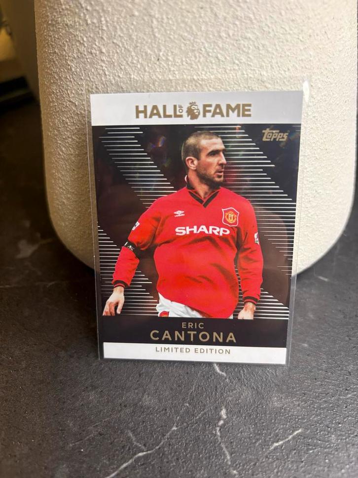 Cantona Topps Premier League 2025/26 Hall of Fame, Hobby en Vrije tijd, Verzamelkaartspellen | Overige, Zo goed als nieuw, Ophalen of Verzenden