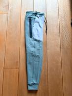 Nike Tech Fleece Trainingsbroek - Nieuw M en L, Ophalen of Verzenden, Nieuw, Maat 48/50 (M), Overige kleuren