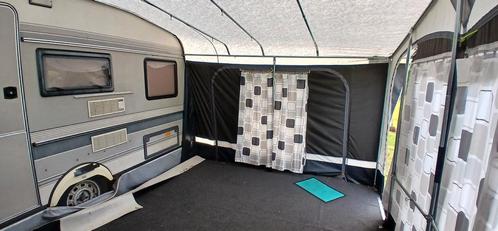 Hobby de luxe, Caravans en Kamperen, Caravans, Particulier, tot en met 4, 750 - 1000 kg, Standaardzit, Hobby, Dwarsbed, Dwars-stapelbed
