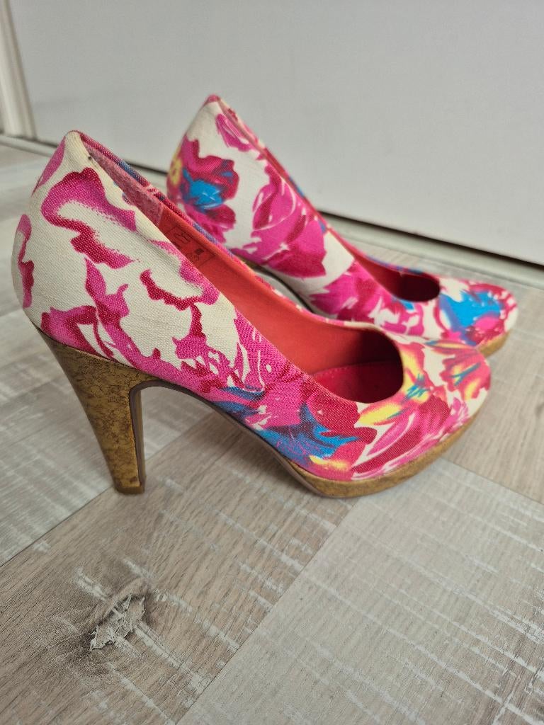 Schoenen roze witte bloemen maat 36, Pumps, Ophalen of Verzenden, Zo goed als nieuw, Roze