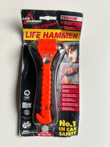 LifeHammer Auto veiligheid Nr.1 in CAR Safety (nieuw!) beschikbaar voor biedingen