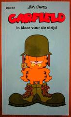Garfield kleuren pocket 64: Garfield is klaar voor de strijd, Eén stripboek, Jim Davis, Ophalen of Verzenden, Zo goed als nieuw