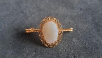 Vintage gouden broche beschikbaar voor biedingen