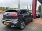 Kia e-Niro DynamicPlusLine 64 kWh | Schuifkantel dak | Trekh, Adaptive Cruise Control, Zwart, 1712 kg, Leder en Stof