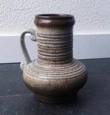 Strehla 9012 vintage vaas grijs bruin West-Germany vaasje beschikbaar voor biedingen