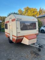 Retro Wilk Sport caravan met mogelijkheid Stalling, Caravans en Kamperen, Caravans, Rondzit, Particulier, Wilk, Tot en met 4