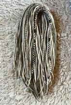 Super mooie blond/grijs mix wol dread set nu voor 165€, Sieraden, Tassen en Uiterlijk, Uiterlijk | Haarverzorging, Ophalen of Verzenden