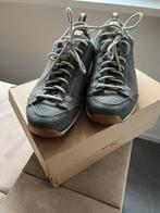 Dolemite schoenen maat 40, Sport en Fitness, Bergsport en Wandelen, Ophalen of Verzenden, Zo goed als nieuw, Schoenen
