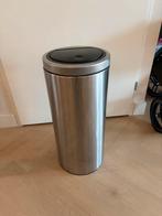 Brabantia Touch Bin 30L, Huis en Inrichting, Woonaccessoires | Prullenbakken, Ophalen, Gebruikt, 50 tot 75 cm, 20 tot 30 liter