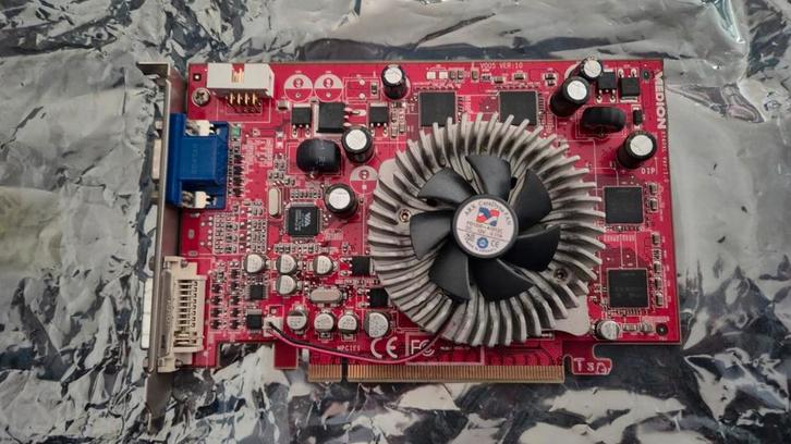 ATI Radeon X740 XL Medion videokaart uit 2005, Computers en Software, Vintage Computers, Ophalen of Verzenden