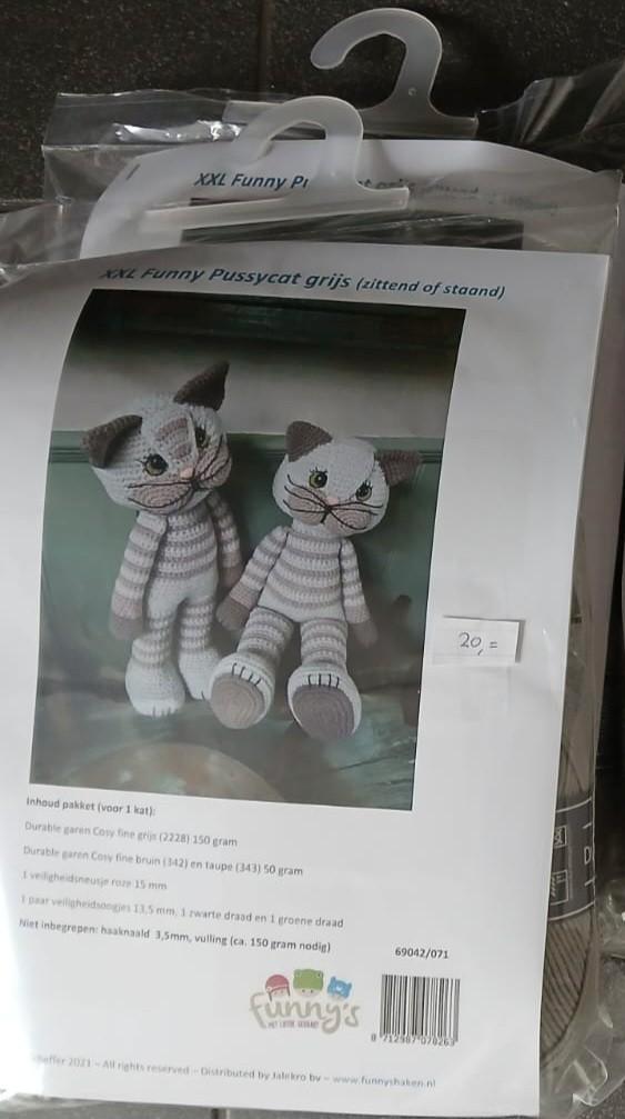 [NIEUW] XXL Funny Pussycat grijs haakpakket, Hobby en Vrije tijd, Breien en Haken, Nieuw, Haken, Ophalen of Verzenden