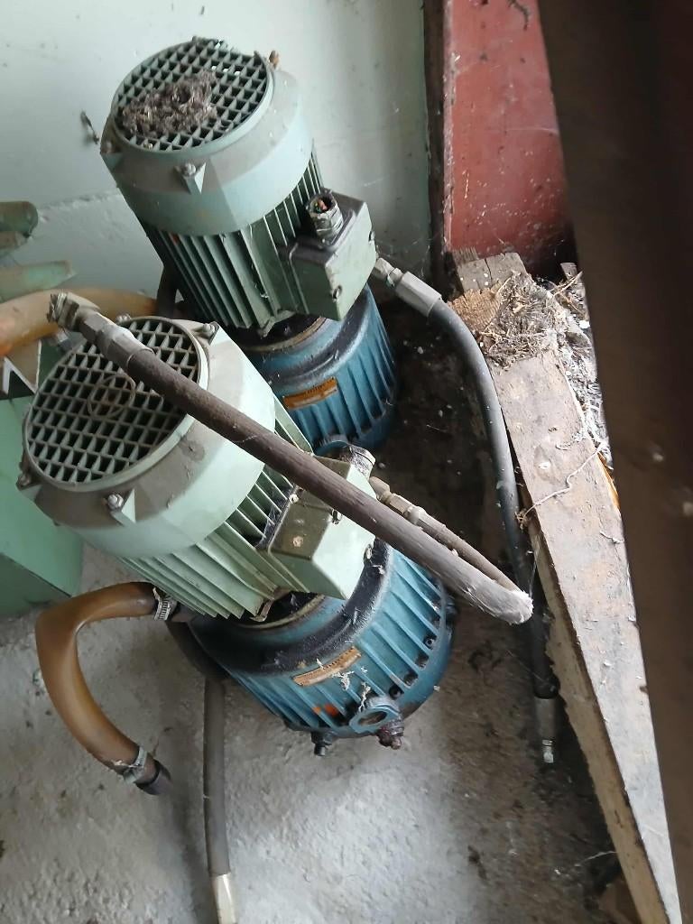 2 hydraulische pompen GUAY S.A. – industriële motoren, Ophalen, Gebruikt, Overige typen, Minder dan 1400 rpm