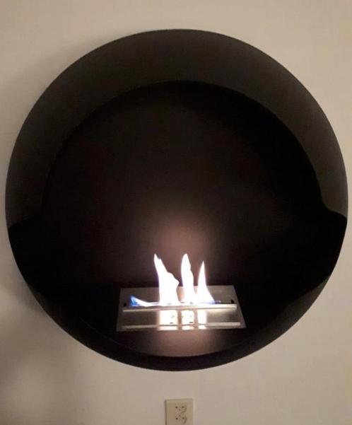 Zeer unieke Vauni Cupola Stellar Black bio ethanol wandhaard, Huis en Inrichting, Haarden, Zo goed als nieuw, Overige soorten