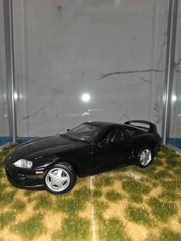 Toyota Supra MK4 Kyosho 1:18 beschikbaar voor biedingen