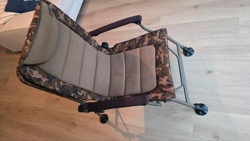 Fox R3 camo recliner visstoel, Watersport en Boten, Hengelsport | Karpervissen, Zo goed als nieuw, Overige typen, Ophalen of Verzenden