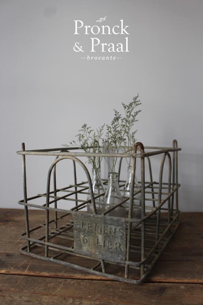 Oude brocante zinken flessenkrat Clemens Lier Pronck & Praal, Antiek en Kunst, Curiosa en Brocante, Ophalen of Verzenden
