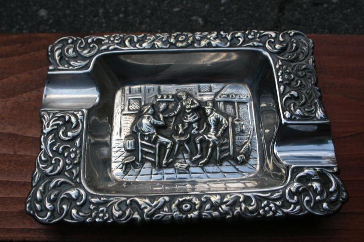 Verzilverde Asbak met Hollands motief, Antiek en Kunst, Antiek | Goud en Zilver, Zilver, Ophalen of Verzenden