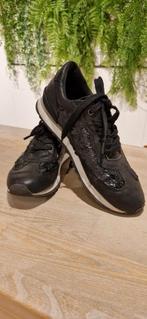 Zwarte dames sneakers maat 38, Zwart, Ophalen of Verzenden, Sneakers of Gympen, Zo goed als nieuw