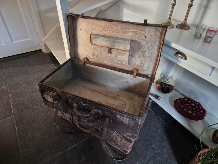 Oude Vintage Koffers - Decoratief, Antiek en Kunst, Antiek | Overige Antiek, Ophalen