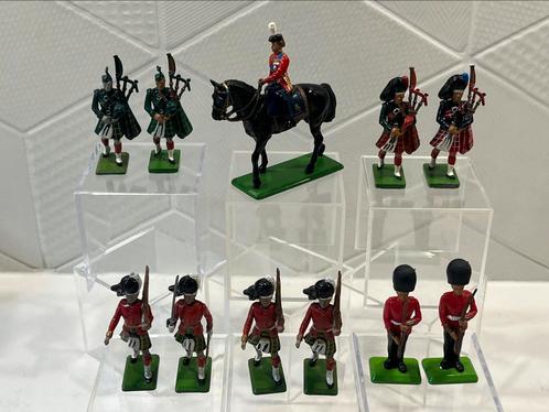 Tinnen soldaatjes Britains Ltd Elizabeth Doedelzakspelers, Verzamelen, Poppetjes en Figuurtjes, Zo goed als nieuw, Verzenden
