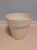 Gratis* grote kunststof bloempot, 25 tot 40 cm, Kunststof, Gebruikt, Rond