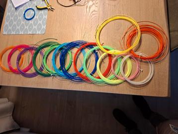 PLA en ABS filament voor een 3D pen beschikbaar voor biedingen