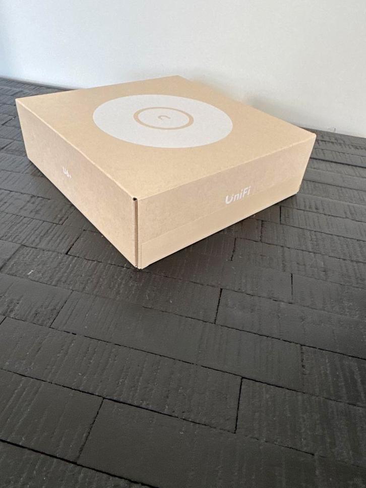 Ubiquiti UniFi U6+ Access Point (WiFi 6), Computers en Software, Accesspoints, Nieuw, Ophalen