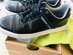 versace sneakers leder 42, Kleding | Heren, Schoenen, Ophalen, Zwart, Versace, Sneakers of Gympen