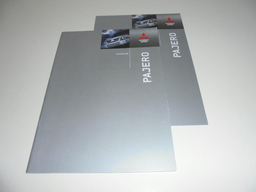brochure Mitsubishi Pajero  2005, Ophalen of Verzenden, Zo goed als nieuw, Overige merken