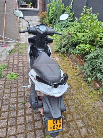 Honda NSC50R beschikbaar voor biedingen