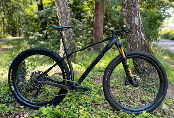 Prachtige mountainbike  beschikbaar voor biedingen