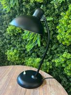 Zeer nette retro Kaiser Idell tafellamp mat zwart, Huis en Inrichting, Lampen | Tafellampen, Ophalen of Verzenden, Zo goed als nieuw