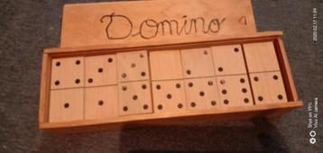oud Domino spel beschikbaar voor biedingen