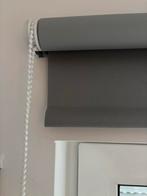 Grijze rolgordijn 2 stuks, 100cm breed, 180cm hoog, Doe-het-zelf en Verbouw, Rolluiken, Gebruikt, 100 tot 150 cm, Ophalen of Verzenden