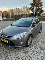 Ford Focus 1.6 Ecoboost 110KW 4-D 2012 Bruin, Zwart, 4 cilinders, Leder en Stof, Particulier